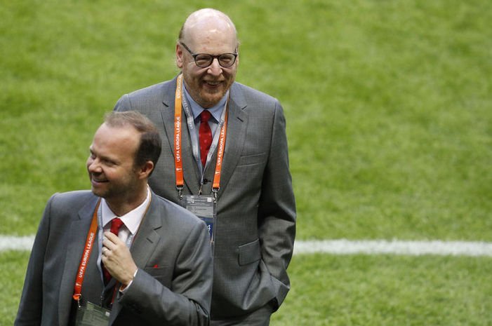 Manchester United satışa çıkarıldı!