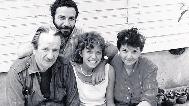 30 yıldır sanatın EVİN’i