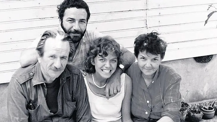 30 yıldır sanatın EVİN’i