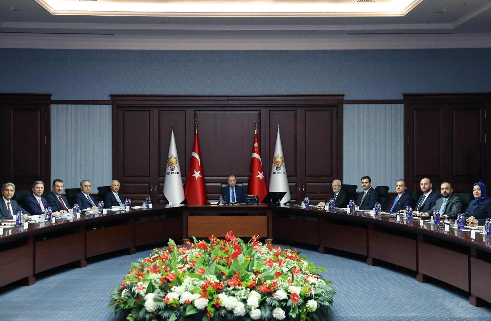 AK Parti MYK toplandı